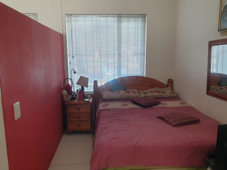 1 Bedroom Property for Sale in Glenwood Western Cape